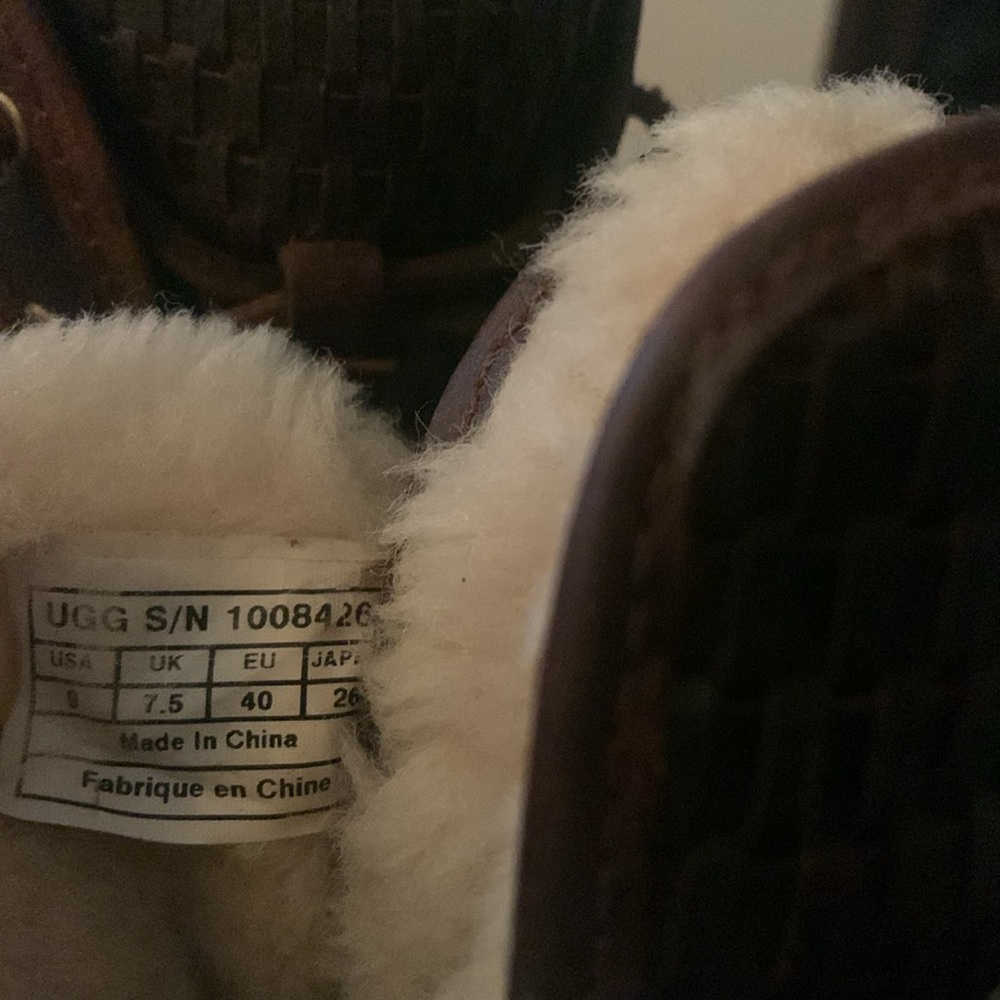 UGG Mariana Sheepskin Lined Leather Boots - Picture 11 of 14